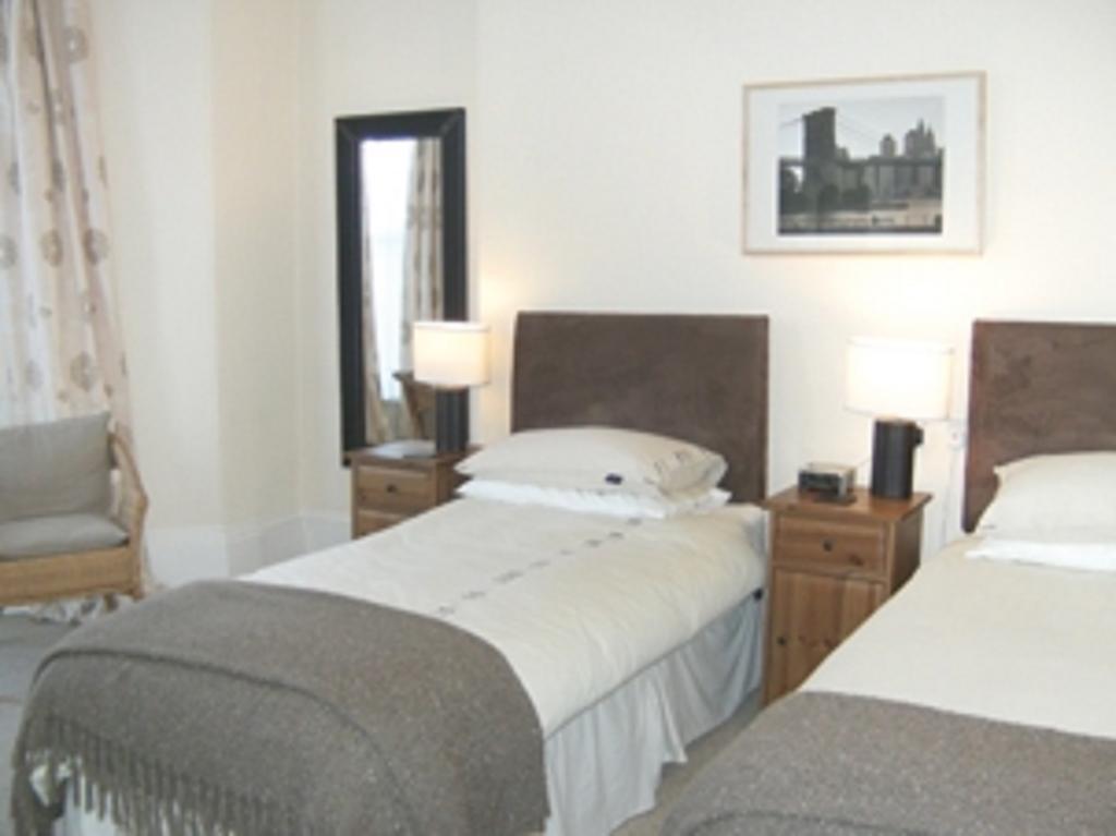 The Caraneal Hotel Plymouth Phòng bức ảnh